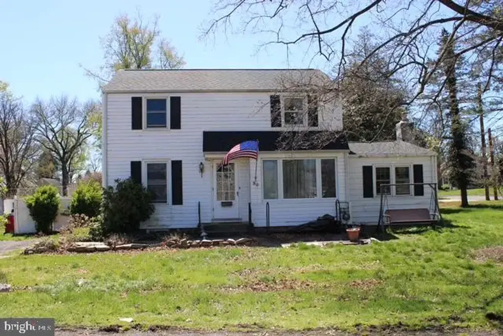 30 Landreth Ln, BRISTOL
