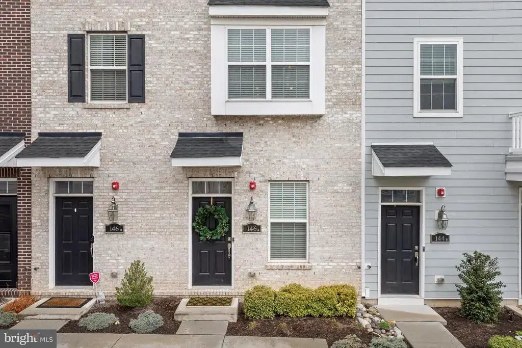 146-a Park Pl, BENSALEM
