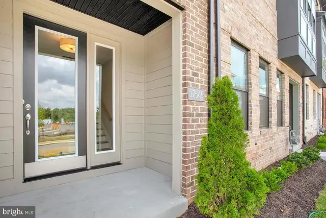 17631 Lake Melford Ave #39e, Bowie
