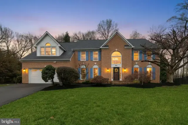 10311 Winstead Ct, Woodstock