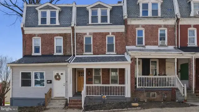 1302 W 6th St, Wilmington