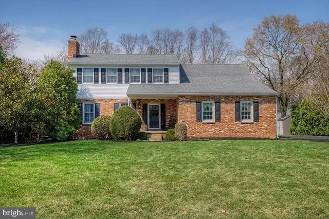6 Briar Rd, Wilmington