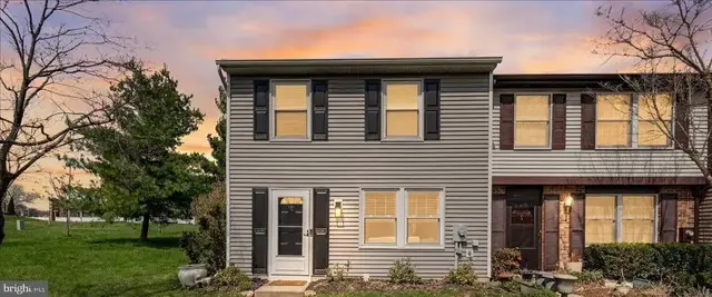 121 Sandalwood Ct, Walkersville