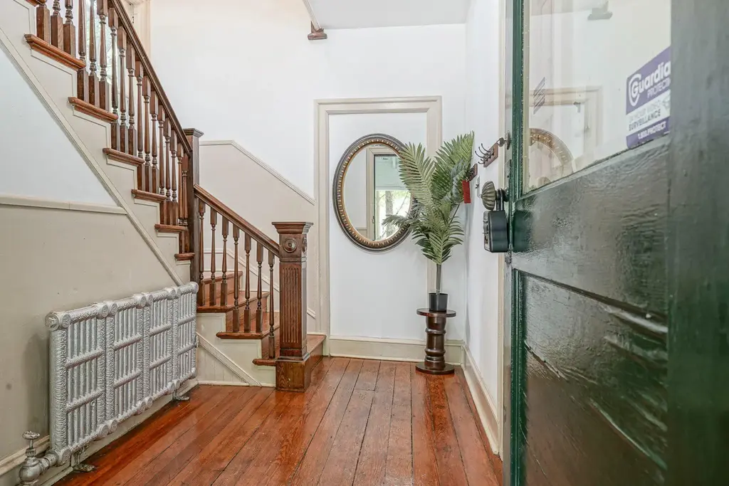 315 Chestnut St, MOORESTOWN