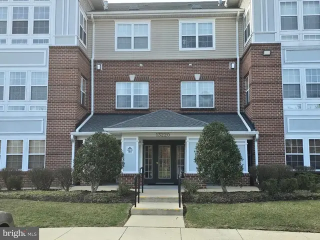 13220 Fox Bow Dr #307, Upper Marlboro
