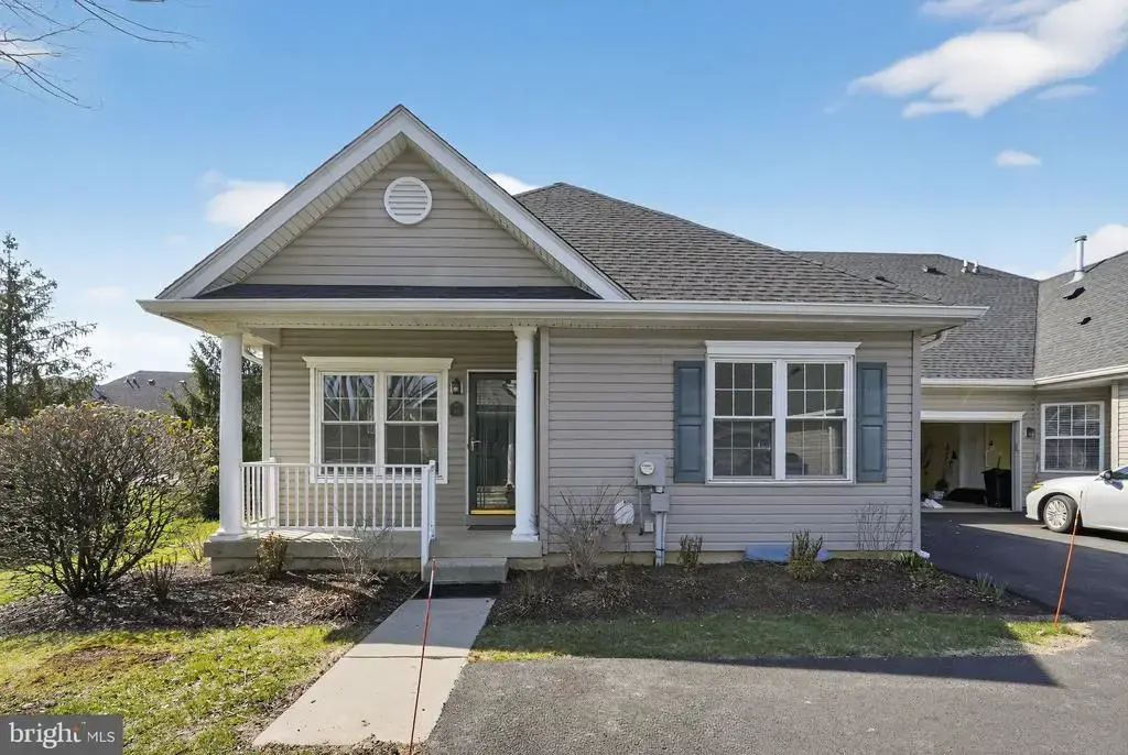 56 Liberty Dr, BENSALEM