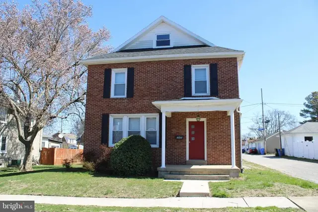 549 Lancaster Ave, York