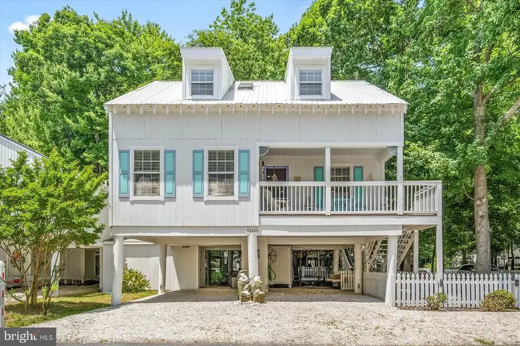 34008 Anna Maria Dr #115, frankford