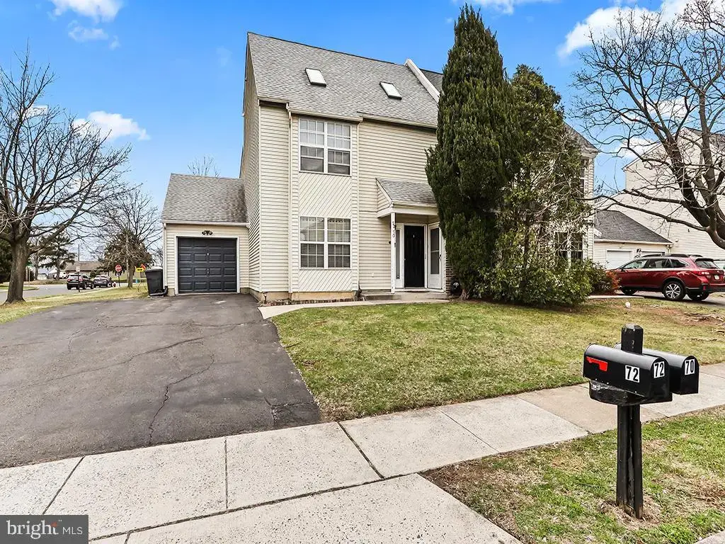 70 Sandybrook Dr, LANGHORNE