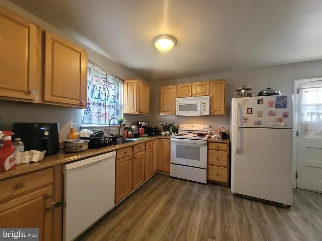107 Grove St, MORRISVILLE
