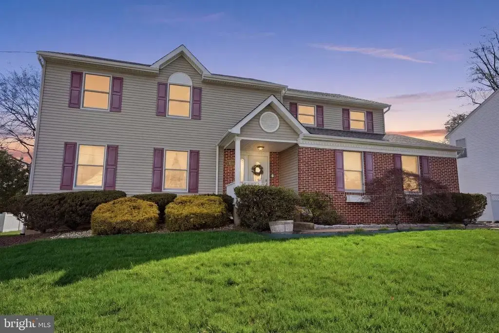 429 Grand Ave, LANGHORNE