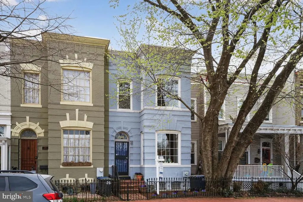 1243 E St Se, WASHINGTON