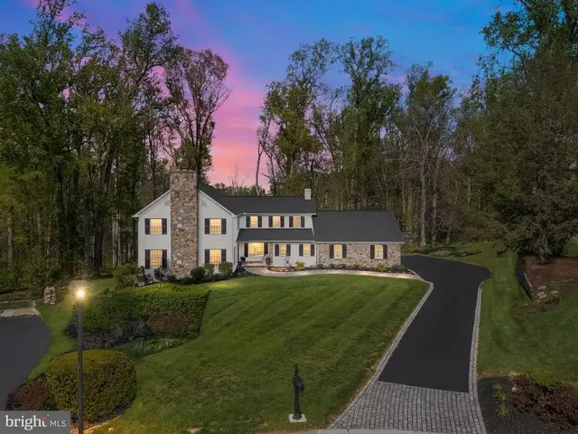 404 E Hawthorne Ct E, Hockessin