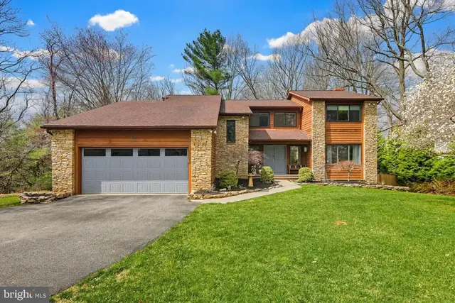 10 Spruce Ct, Owings Mills