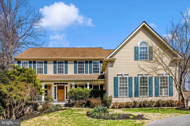 6243 Woodville, Mount Airy