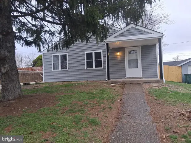 7 May Ave, New Castle