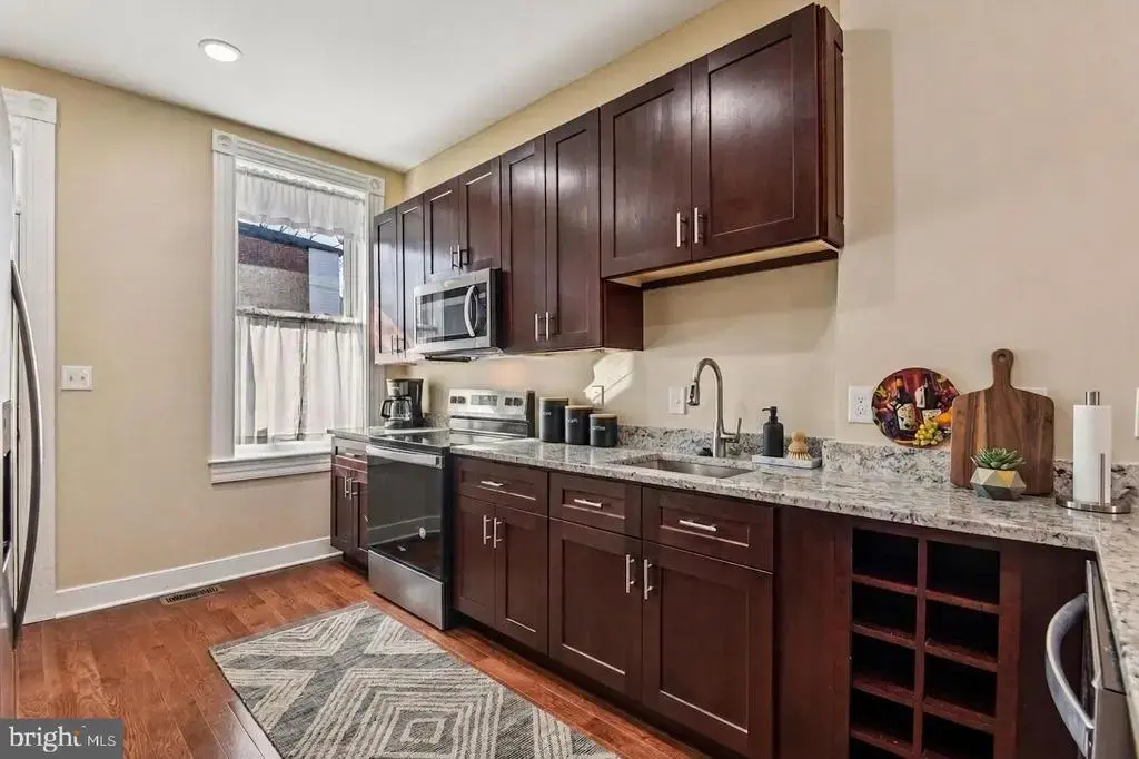 1602 N Bond St, BALTIMORE