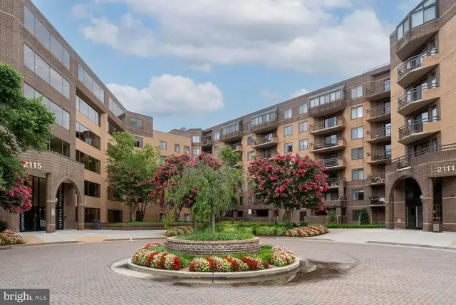 2111 Wisconsin Ave Nw #512, Washington
