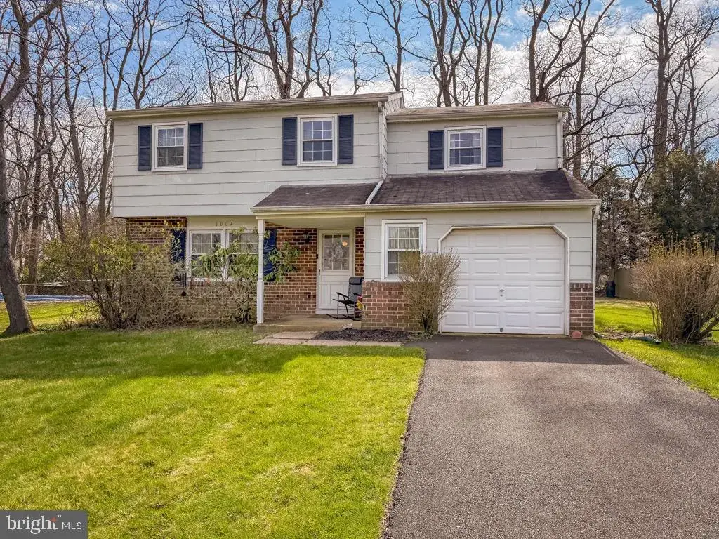 1007 Dick Ave, WARMINSTER