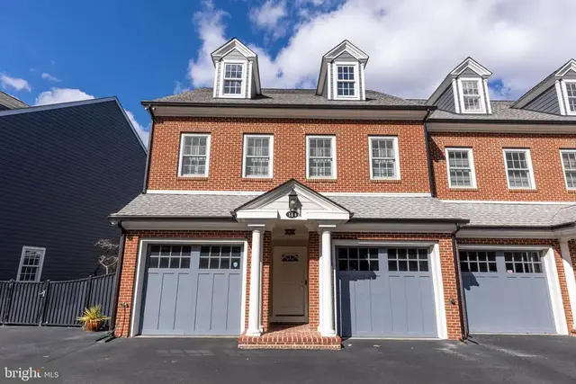 114 Bancroft Mills Rd, Wilmington