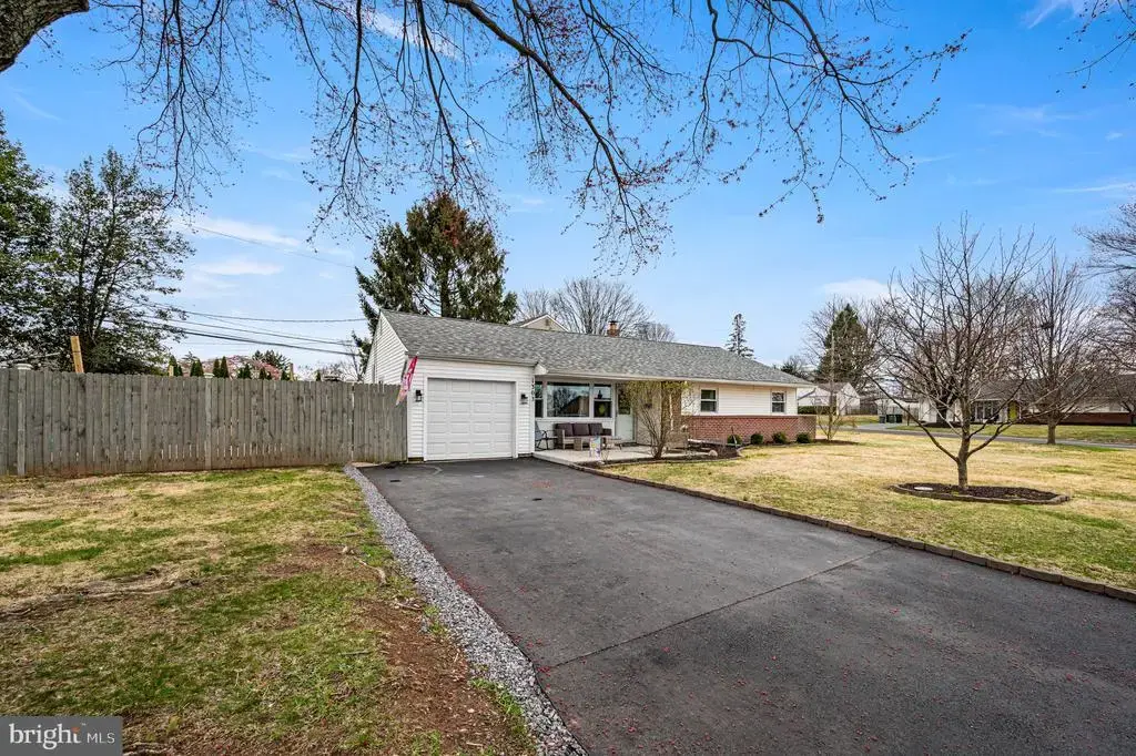 1303 Lacebark St, FEASTERVILLE TREVOSE