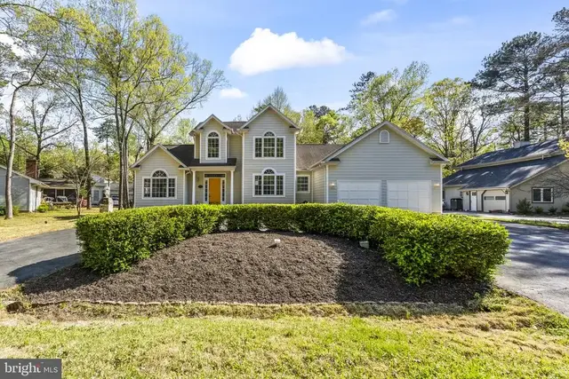 11315 Lord Baltimore Dr, Swan Point