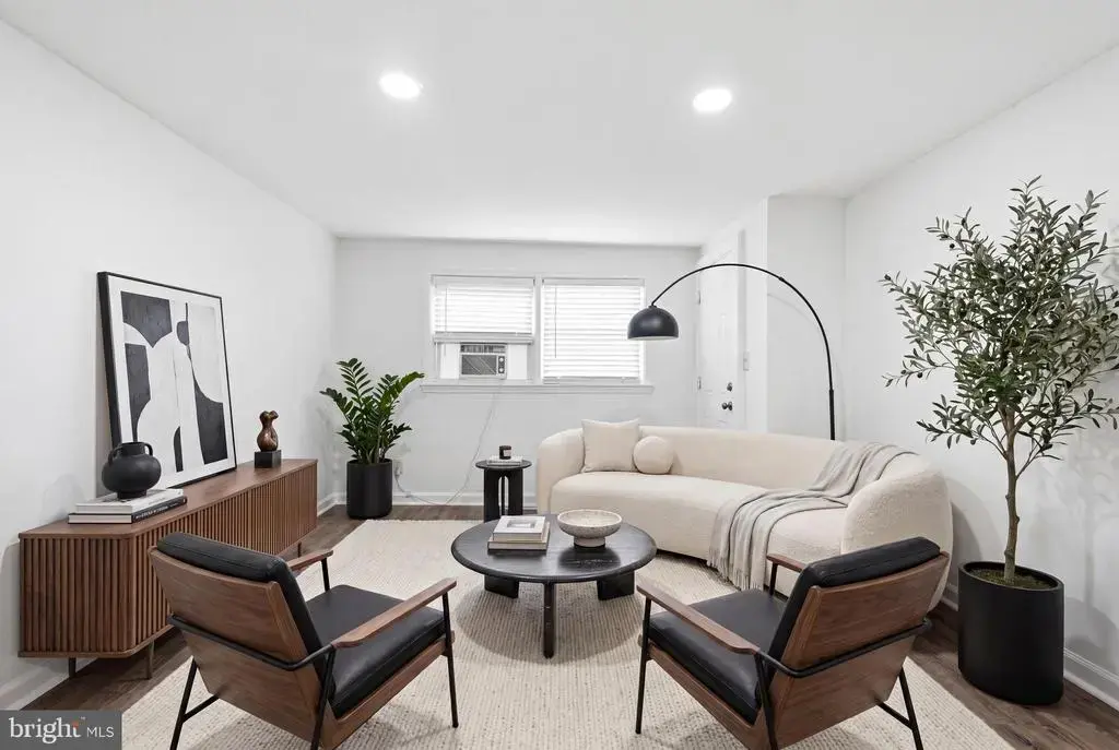 3816 W Bay Ave #1, BROOKLYN