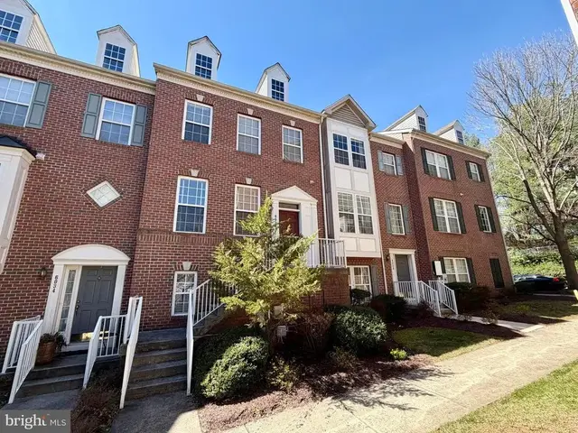 6036 Helmsman Way #a3-55, Clarksville