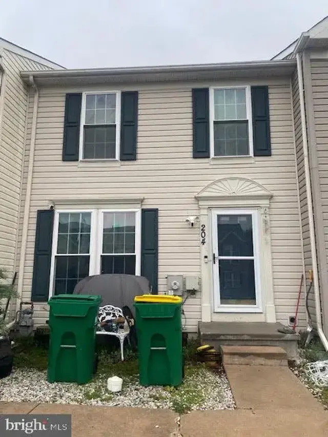 204 N Bridlewood Dr, Newark