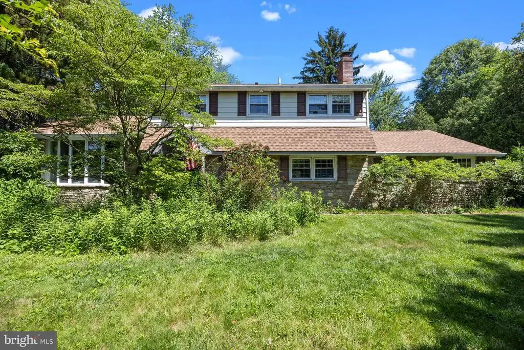 28 Edgewood Rd, YARDLEY