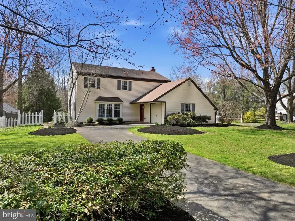 10 W Elizabeth Ln, RICHBORO