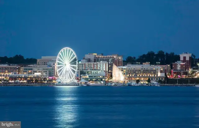 125 Kinsale Pl #409, National Harbor