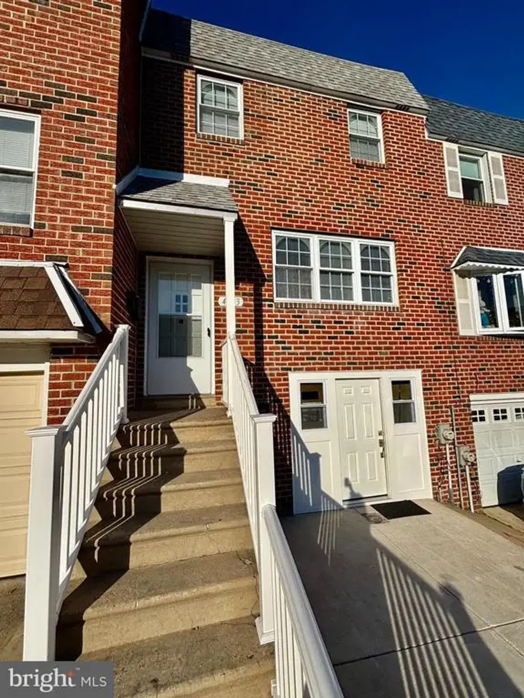 4703 St Denis Dr, PHILADELPHIA