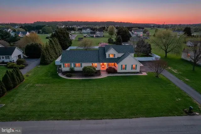199 Cool Breeze Dr, Clayton