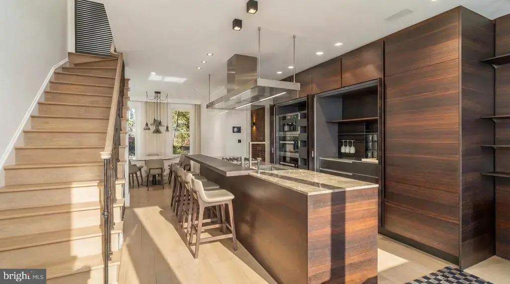 2611 P St Nw, WASHINGTON