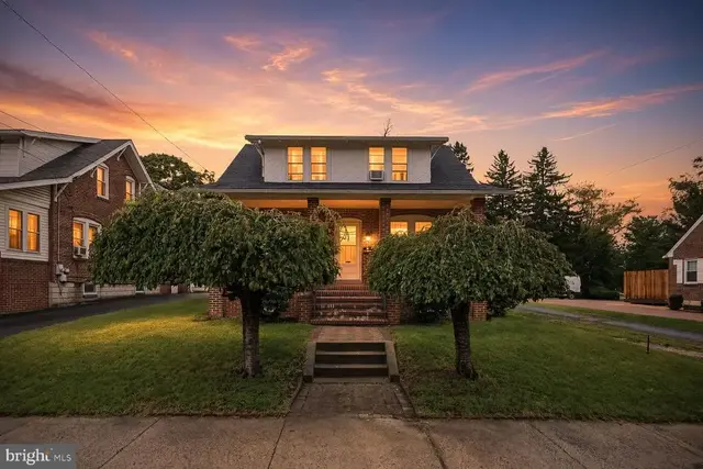 939 Walnut St, Royersford