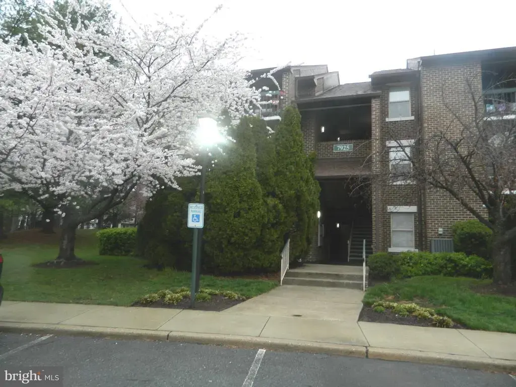 7925 Coriander Dr #12, GAITHERSBURG