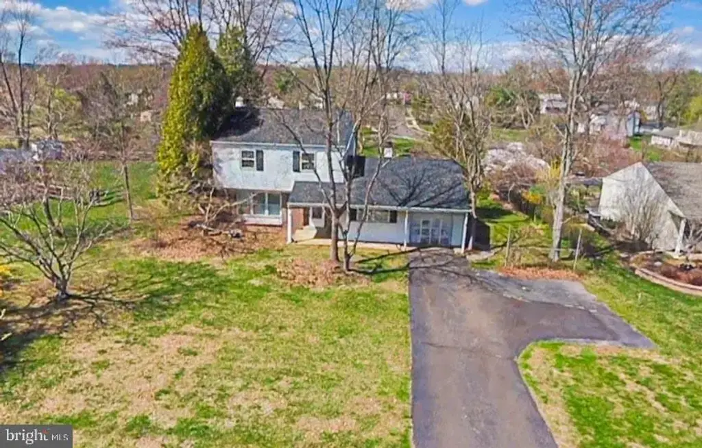 13 Brook Ln, CHALFONT