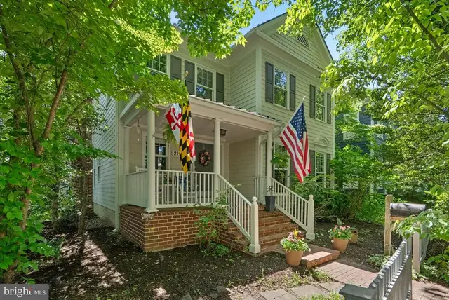 211 Holmard St, Gaithersburg