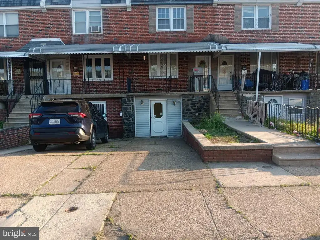 2822 S 64th St, PHILADELPHIA