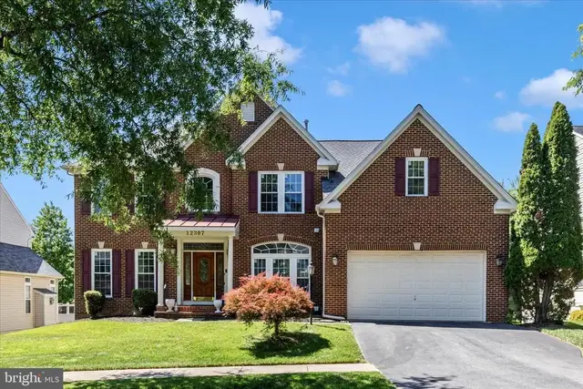 12307 Houser Dr, Clarksburg