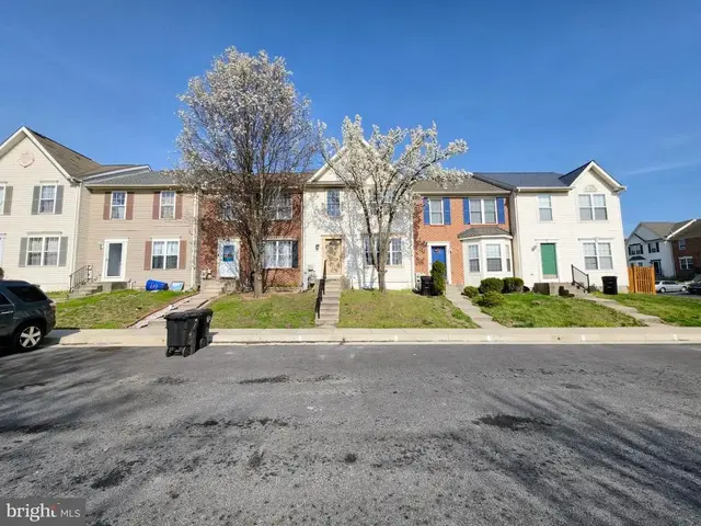 605 Villager Cir, Baltimore