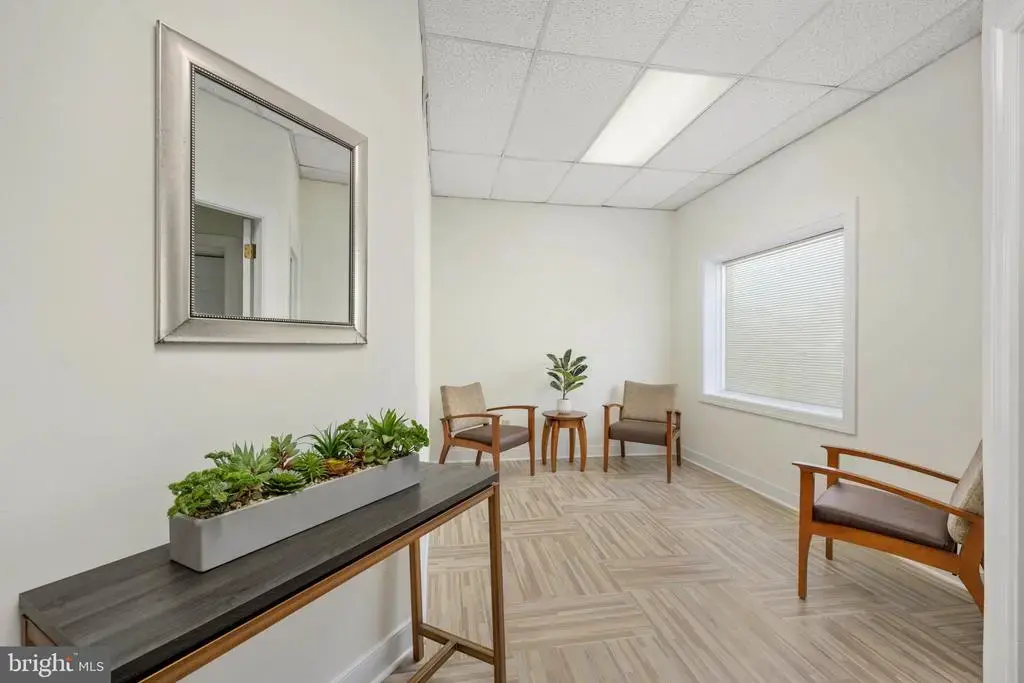 620-suite A Kenmore Ave, FREDERICKSBURG