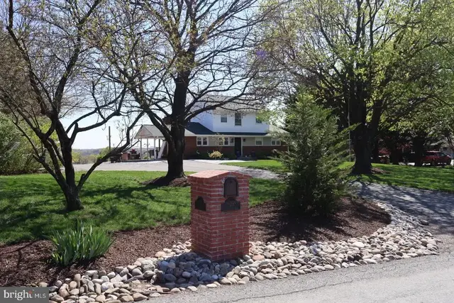 10500 Moxley Rd, Damascus