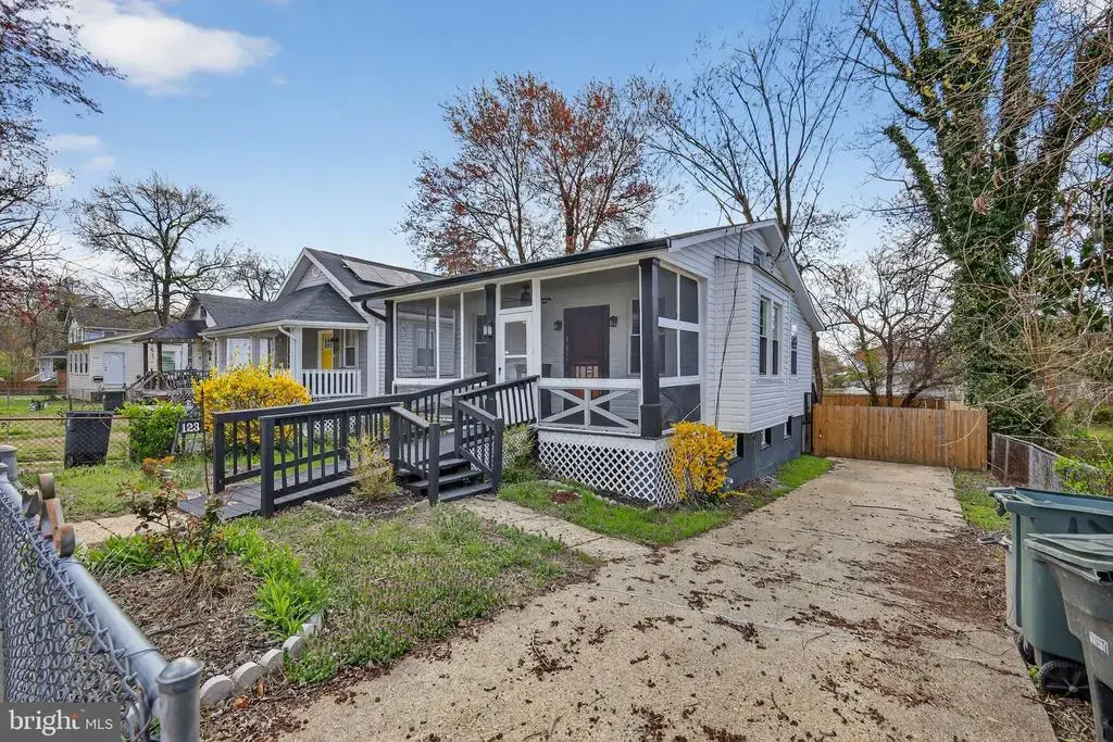 123 Xenia St Se, WASHINGTON
