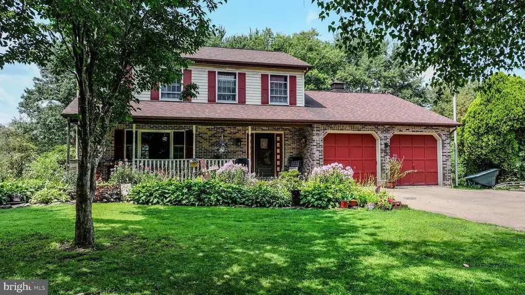 893 Old Forge Rd, OXFORD