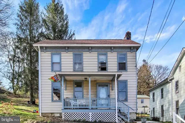 7950 Glenville Rd, Glenville