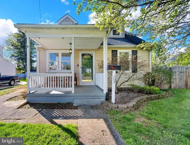 303 Willow Ave, Frederick
