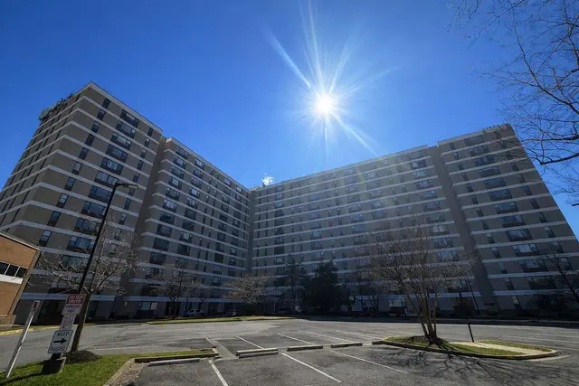 4600 Duke St #923, Alexandria