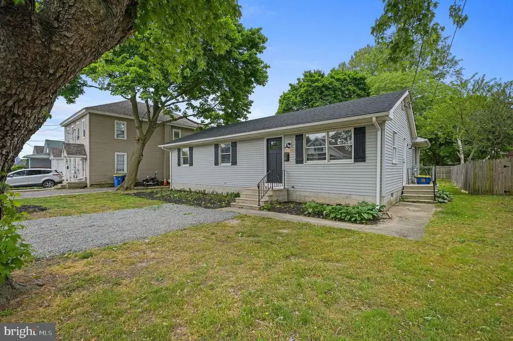 408 Pierce St, MILFORD